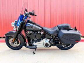 2026 Harley-Davidson® Liberty Edition Heritage Classic Midnight Ember Two-Up Laced Wheels thumb 1