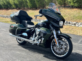 2026 Harley-Davidson® Street Glide Limited FLHXL thumb 1