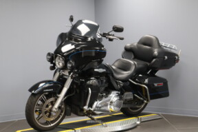 2020 Harley-Davidson® Ultra Limited FLHTK thumb 1