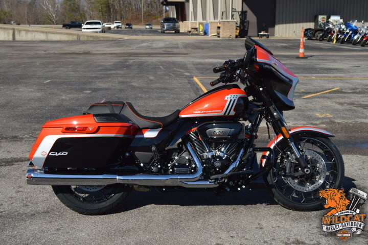 2024 Harley-Davidson® CVO™ Street Glide® FLHXSE