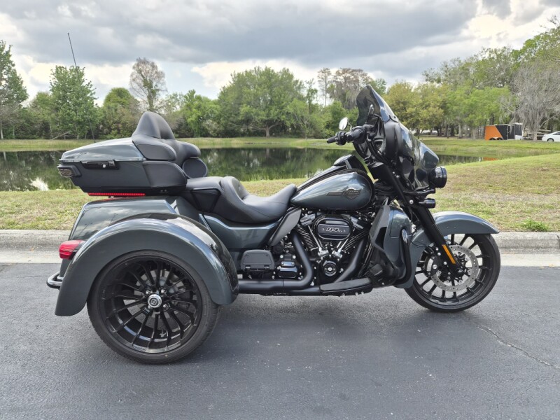 FLHTCUTG 2025 Tri Glide® Ultra
