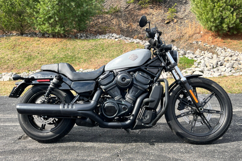 RH975 2025 Nightster™