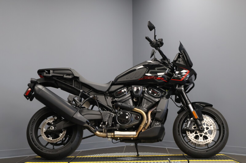 2025 Harley-Davidson® Pan America® 1250 ST RA1250ST