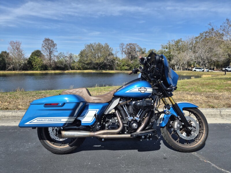 FLHXST 2023 Street Glide® ST