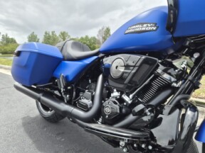FLTRX 2026 Road Glide® thumb 3