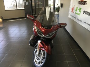 Gold Wing® Tour Automatic DCT thumb 2