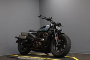 2024 Harley-Davidson® Sportster® S RH1250S thumb 3