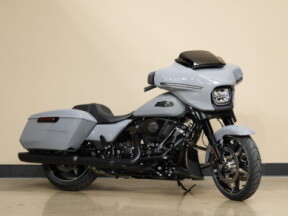 FLHX 2026 Street Glide® thumb 2