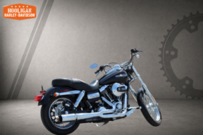 2012 Harley-Davidson® Super Glide® Custom Black w/ Pinstripe thumb 3