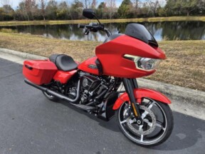 FLTRX 2026 Road Glide® thumb 2