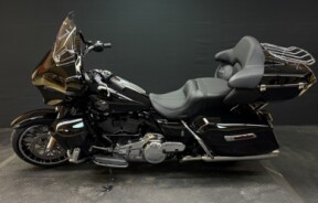 Harley-Davidson® Street Glide® 2026 FLHX VIVID BLACK thumb 0