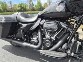 FLTRXS 2023 Road Glide® Special thumb 3