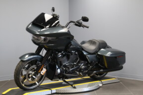 2025 Harley-Davidson® Road Glide™ FLTRX thumb 1