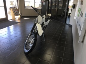 KLX®230R thumb 3