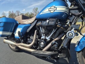 FLHXST 2023 Street Glide® ST thumb 3