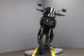2025 Harley-Davidson® Pan America® 1250 ST RA1250ST thumb 2