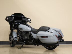 FLHX 2026 Street Glide® thumb 0