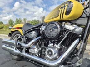 FXST 2023 Softail® Standard thumb 3
