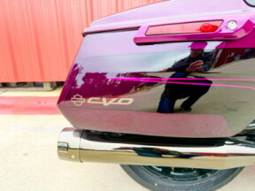 2025 Harley-Davidson® CVO™ Street Glide® Poison Berry thumb 1