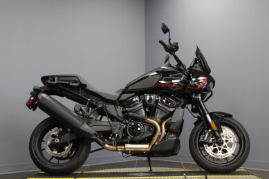 2025 Harley-Davidson® Pan America® 1250 ST RA1250ST