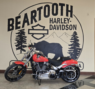 2026 Harley-Davidson® Breakout® Blood Orange Chrome Trim