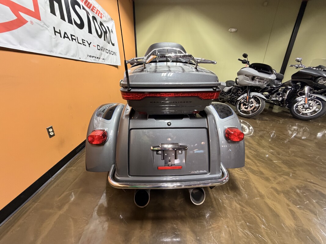 FLHTCUTG 2022 Tri Glide® Ultra, photo 7