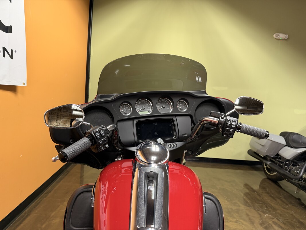 FLHTCUTG 2021 Tri Glide® Ultra, photo 7