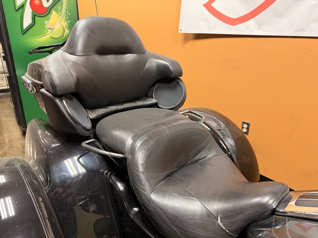 FLHTCUTG 2022 Tri Glide® Ultra, photo 6