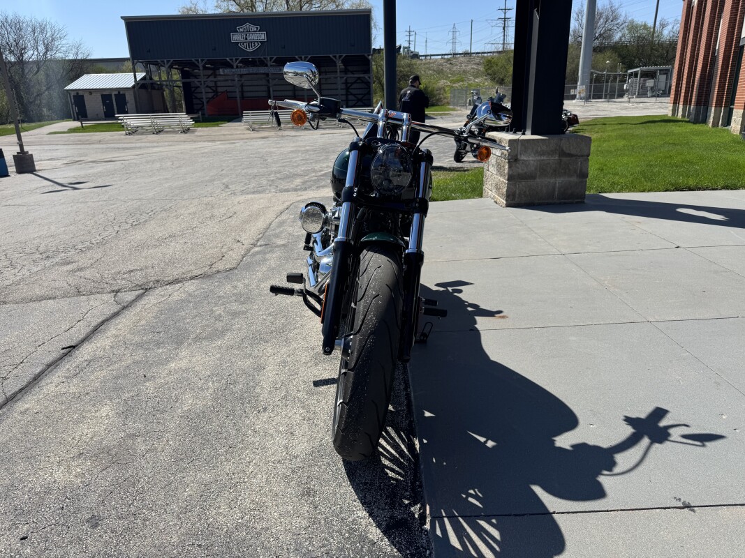 2024 Harley-Davidson Breakout 117