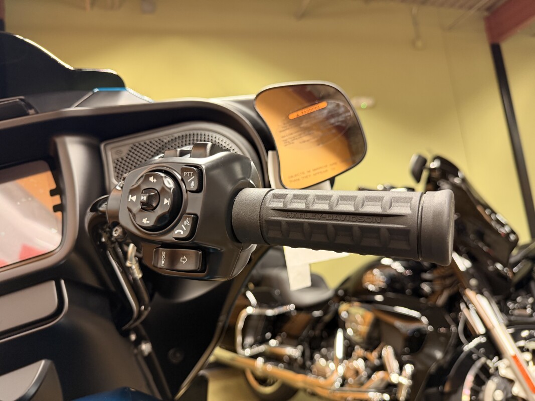 FLHX 2026 Street Glide®, photo 10