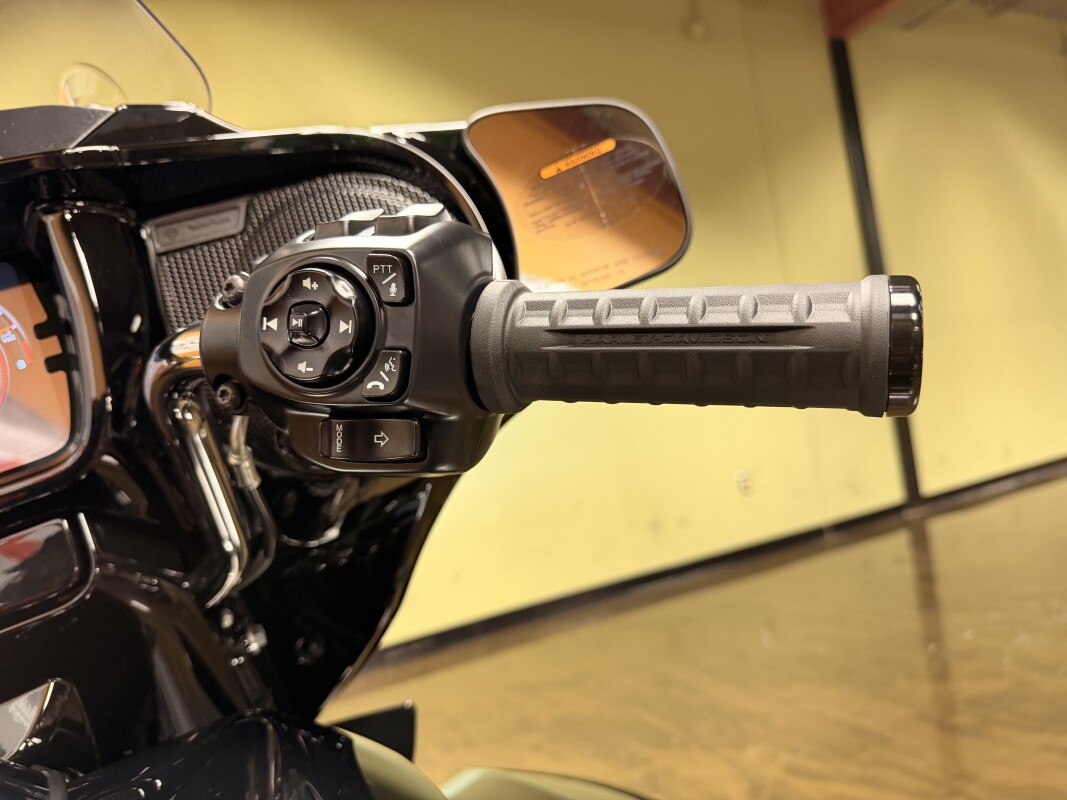 FLHXL 2026 Street Glide Limited, photo 10