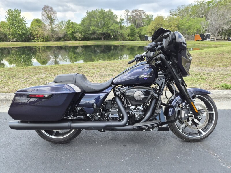 FLHX 2025 Street Glide™