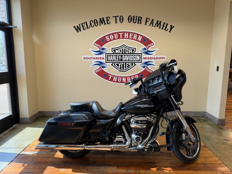 2017 Harley-Davidson® Street Glide® Special Black Denim