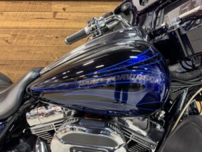 2016 Harley-Davidson® CVO™ Street Glide® Black Licorice with Midnight Cobalt Flames FLHXSE thumb 3