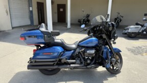 2022 Harley-Davidson® Ultra Limited thumb 3