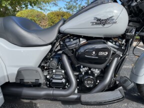2024 Harley-Davidson® Freewheeler™ FLRT thumb 2