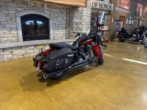 FLHR 2010 Road King® Classic thumb 3