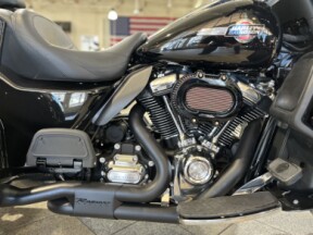 FLHTCUTG 2022 Tri Glide® Ultra thumb 2