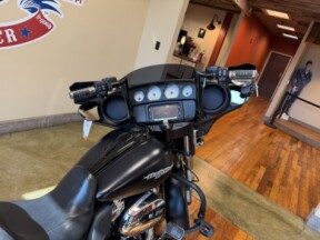 2017 Harley-Davidson® Street Glide® Special Black Denim thumb 1
