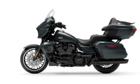 2026 Harley-Davidson® Street Glide Limited Iron Horse Metallic Black Trim thumb 2