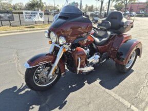 FLHTCUTG 2024 Tri Glide™ Ultra thumb 1