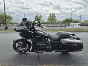 FLTRX 2026 Road Glide® thumb 0