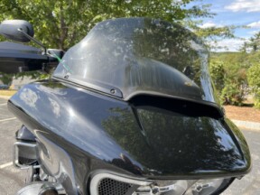2022 Harley-Davidson® Road Glide® Limited FLTRK thumb 1