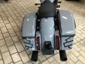 2024 Harley-Davidson® Street Glide® Billiard Gray - Black Finish thumb 0