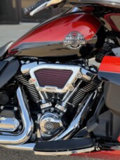 2025 Harley-Davidson® Street Glide™ Ultra Whiskey Fire / Vivid Black thumb 1
