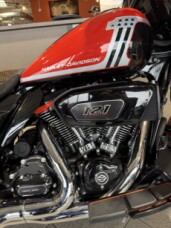 FLHXSE 2024 CVO™ Street Glide® thumb 1