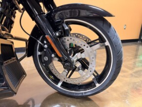 FLTRX 2026 Road Glide® thumb 3