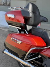 2025 Harley-Davidson® Street Glide™ Ultra Whiskey Fire / Vivid Black thumb 0
