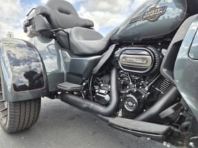 FLHTCUTG 2025 Tri Glide® Ultra thumb 3