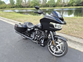 FLTRX 2026 Road Glide® thumb 2